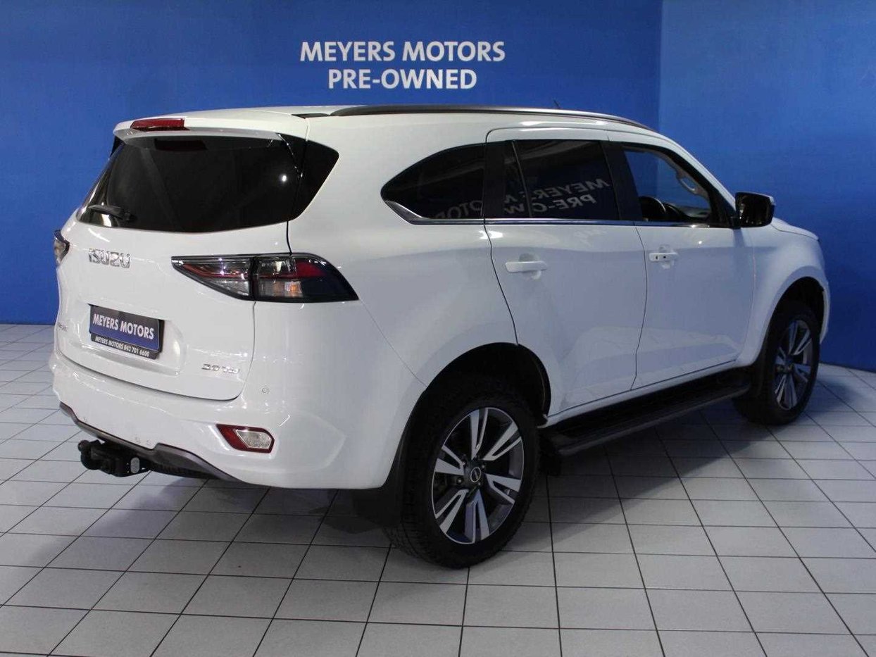 2023 Isuzu MU-X 3.0D Onyx Auto 4x4 Q2FyTGlzdGluZzozNjI4MTc R749990