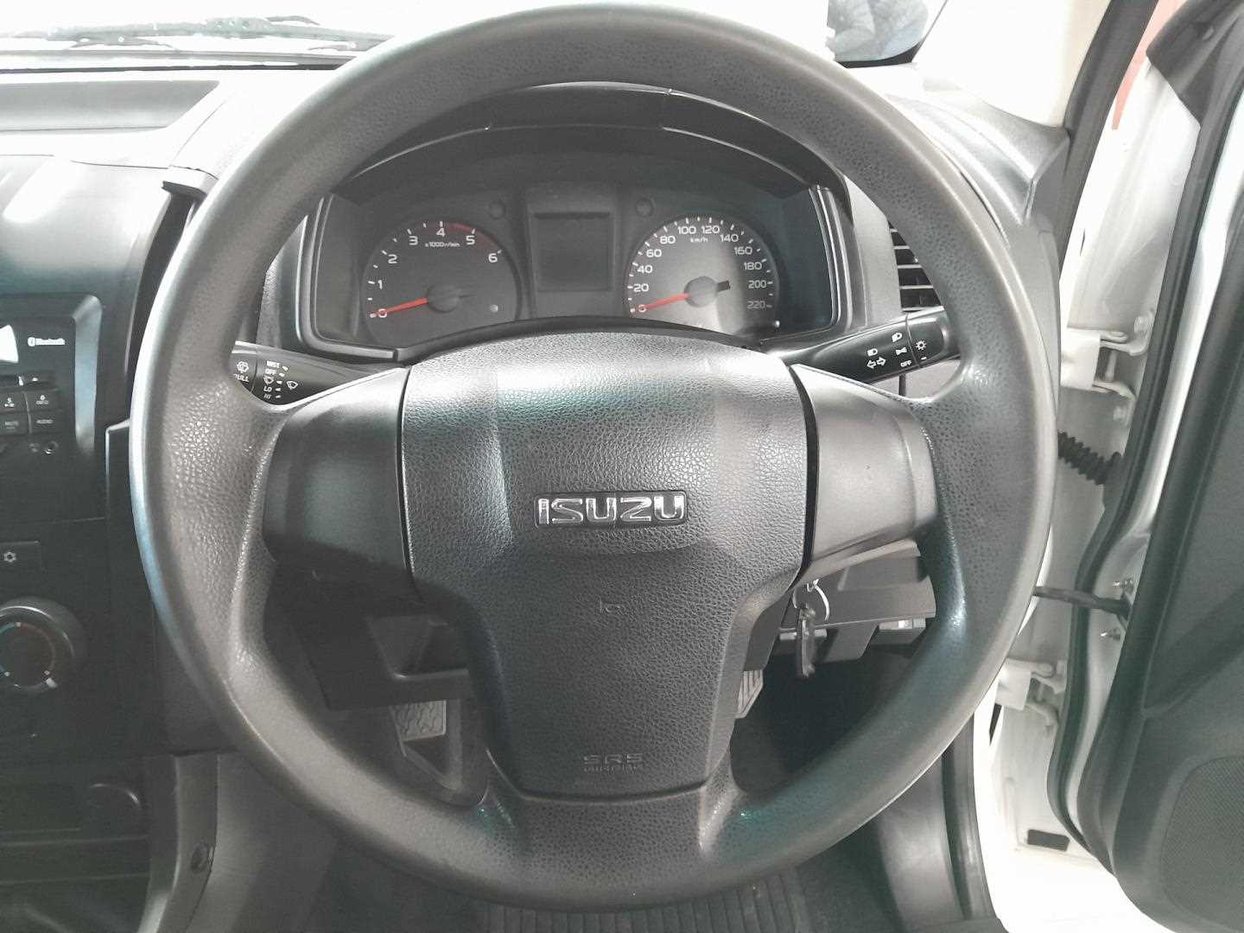 2016 Isuzu KB 250 D-TEQ HO Hi Rider Double Cab Q2FyTGlzdGluZzo0ODA0NTg ...