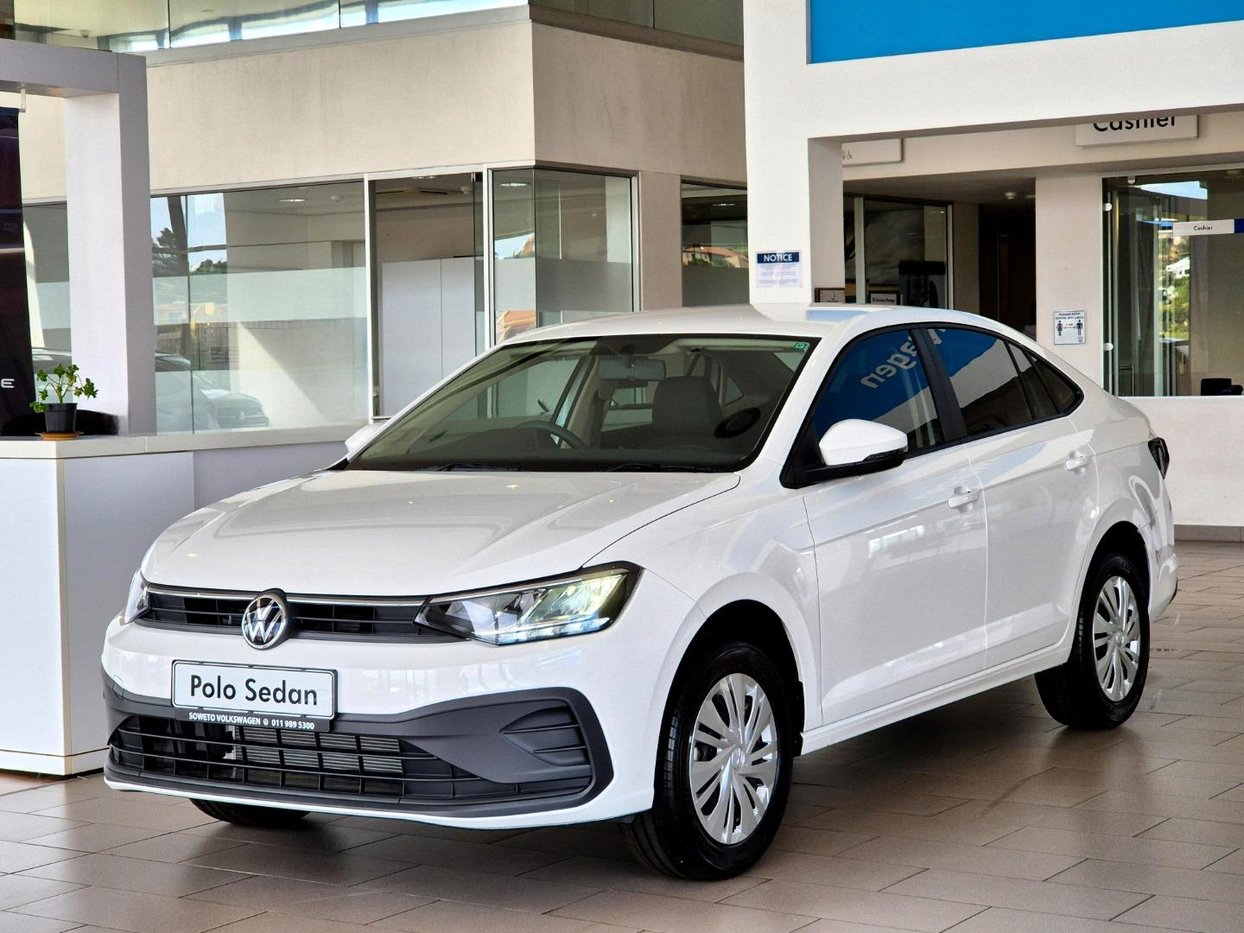 2025-volkswagen-vw-polo-sedan-