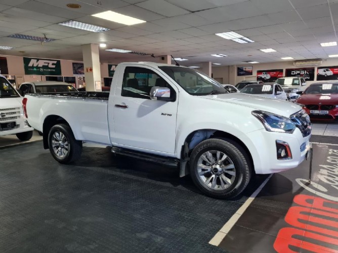 K♡S MAX 2021 Isuzu D-Max 300 LX Single Cab Pick Up Q2FyTGlzdGluZzo0NzE5ODk