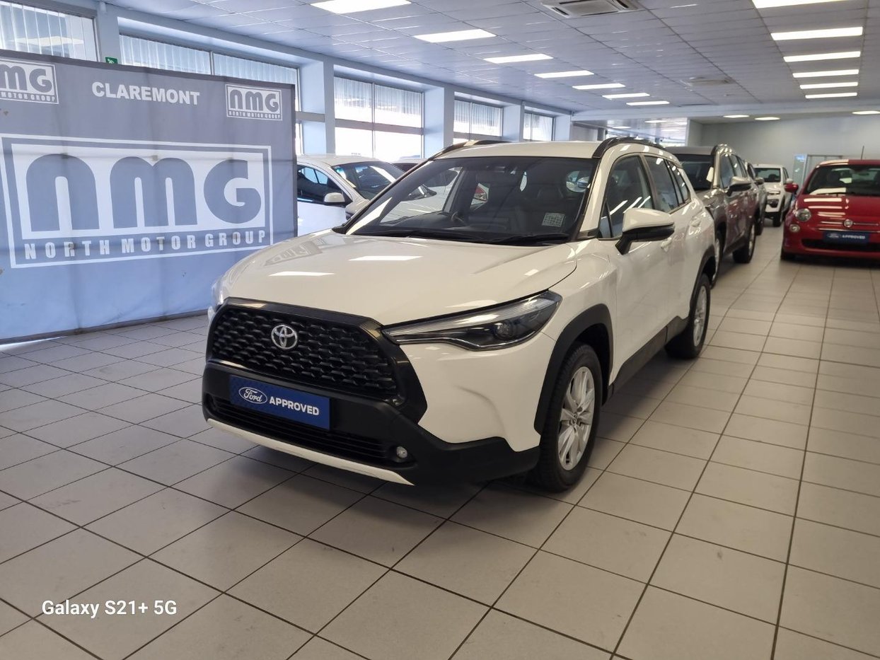 2023 Toyota Corolla Cross 1.8 XS Q2FyTGlzdGluZzo0Mzc5OTc R399900