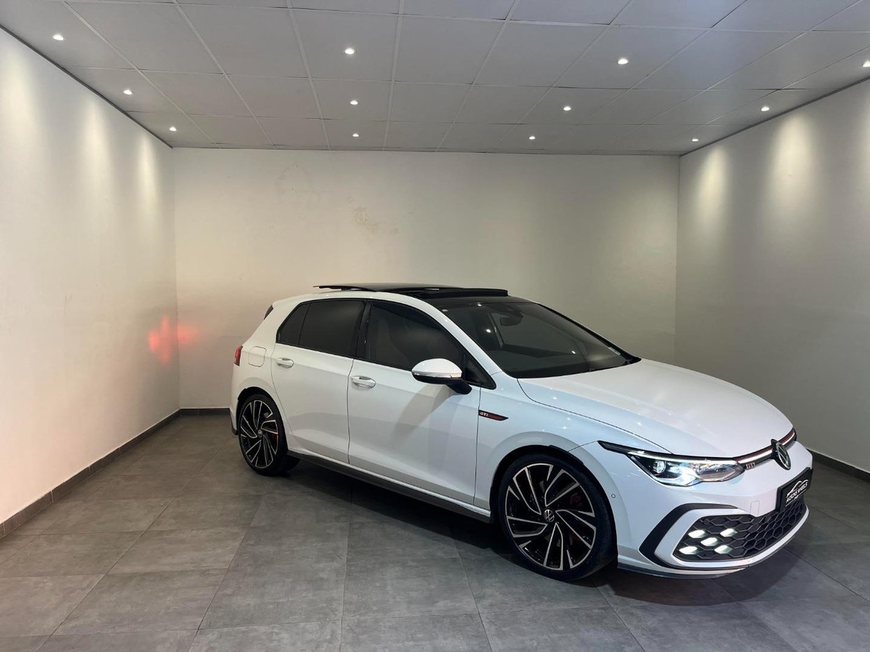 2021 Volkswagen VW Golf 8 GTi 2.0 TSi DSG Q2FyTGlzdGluZzozMjAxOTQ