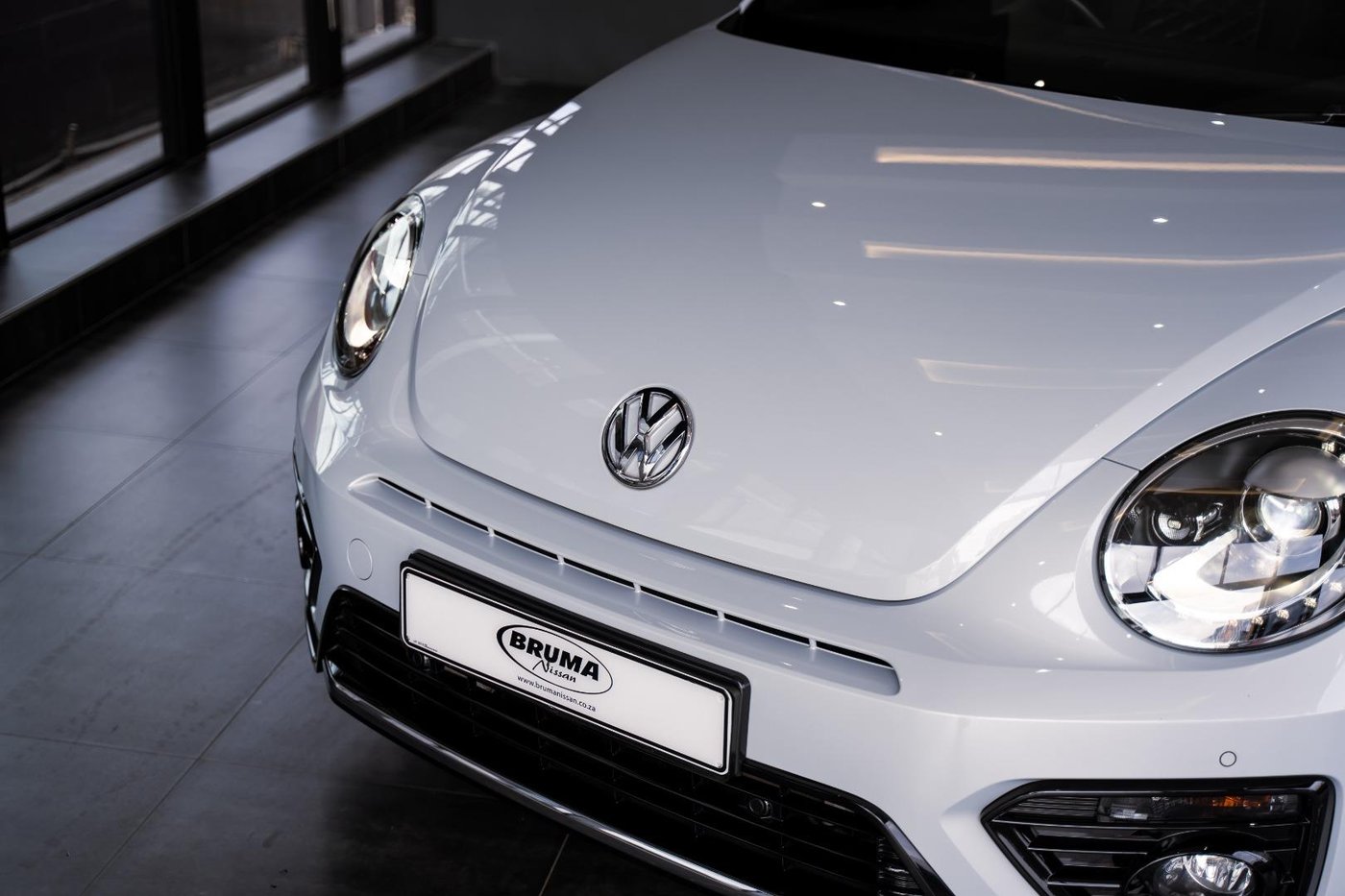 自動車 AUTOartVolkswagenBeetle1200Limousine1955 2019 Volkswagen VW Beetle 1.4 TSi 110 kW R-Line DSG