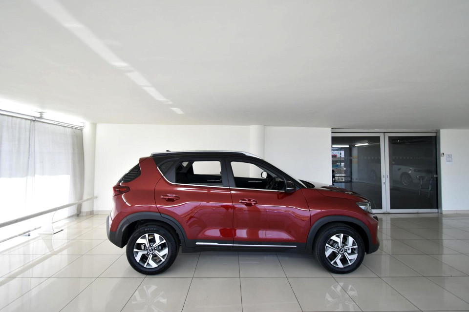 2024 Kia Sonet 1.0T EX Auto Q2FyTGlzdGluZzozMzUyMzE R355000 | Avo Auto