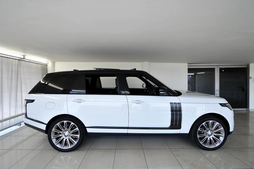 2021 Land Rover Range Rover Vogue Range Rover 4.4D Vogue SE LWB