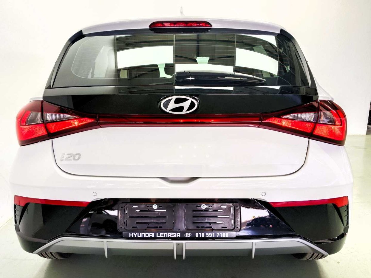 2026 Hyundai i20 1.4 Premium Auto Q2FyTGlzdGluZzo2MDEwNTI R299400