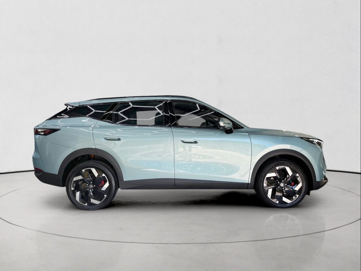 2026 Omoda C7 1.6T Elegance Q2FyTGlzdGluZzo2MDAzMTY R534900 | Avo Auto
