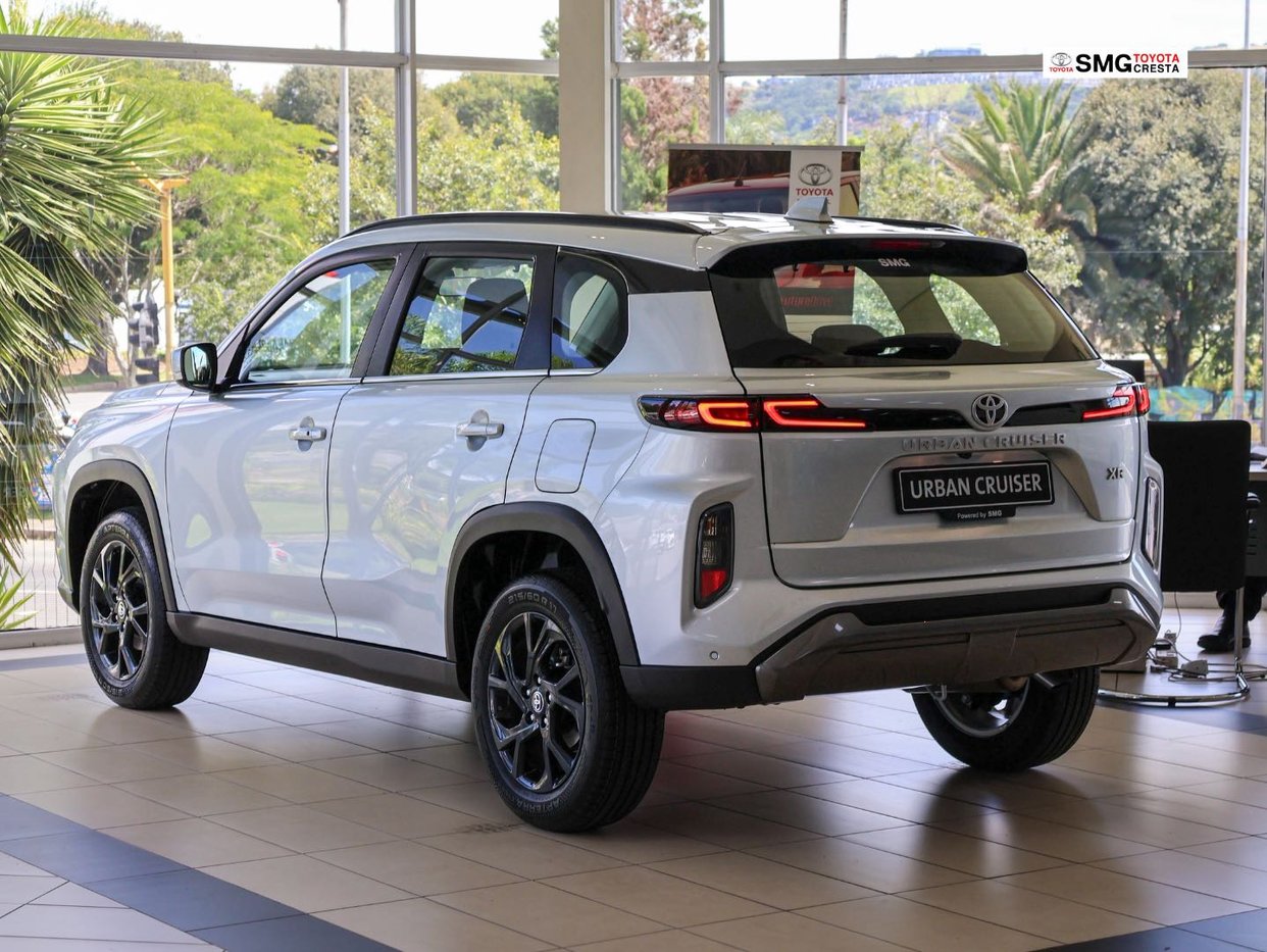 2026 Toyota Urban Cruiser 1.5 XR Q2FyTGlzdGluZzo2MTc5Njg R340307