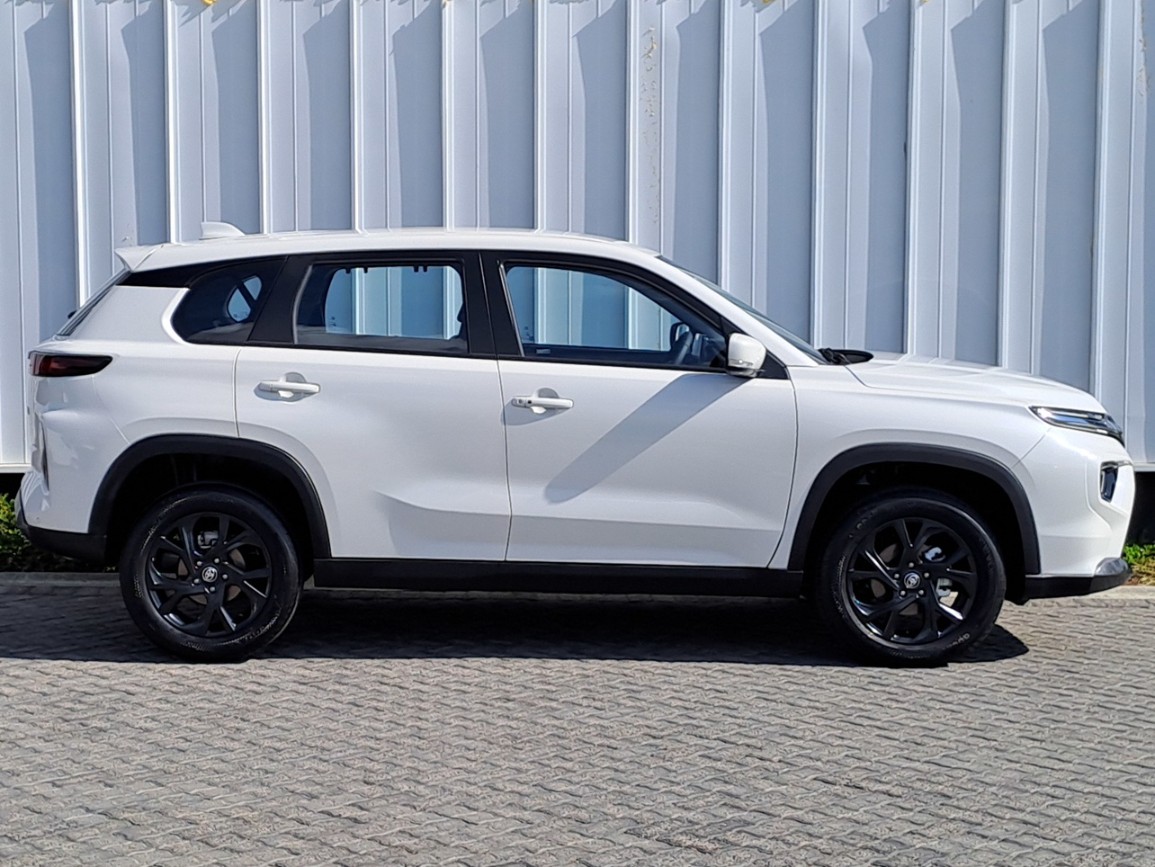 2025 Toyota Urban Cruiser 1.5 Xs Q2FyTGlzdGluZzo1Mjk0MTY R332900