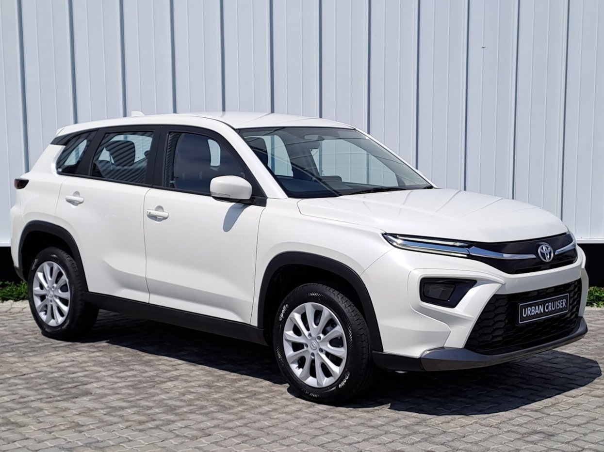 2024 Toyota Urban Cruiser 1.5 Xs Q2FyTGlzdGluZzozNDYxNjg R342500