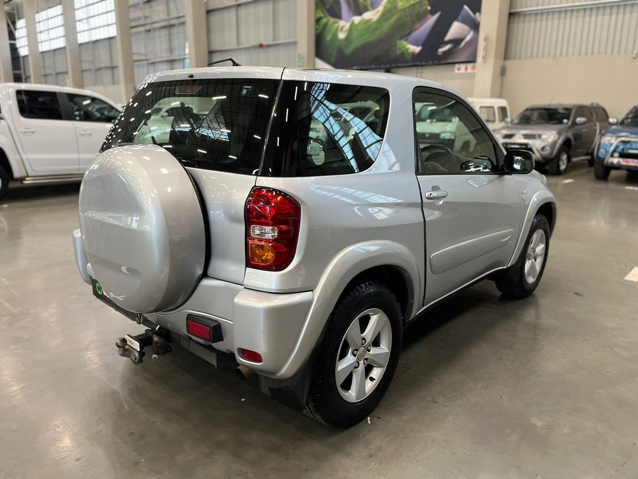 2004 Toyota Rav4 180 3 Door Q2FyTGlzdGluZzozMTQ5MTA R102100 | Avo Auto