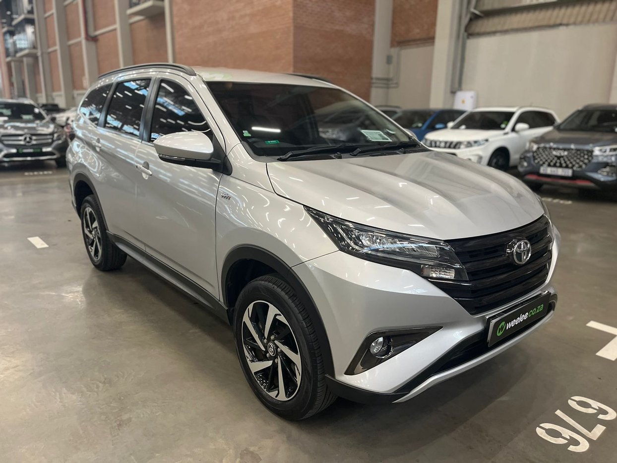 2018 Toyota Rush 1.5 Auto Q2FyTGlzdGluZzozMzAzOTI R264900 | Avo Auto