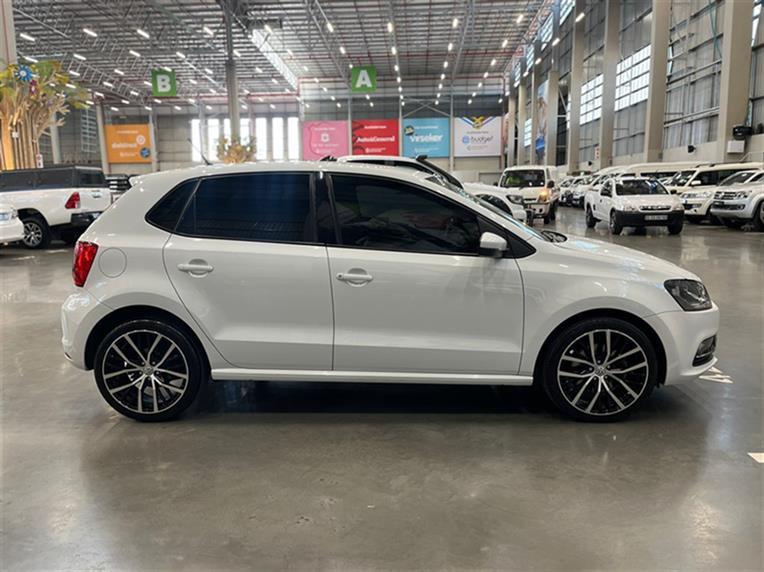 Modified Volkswagen Polo Eco 2017 Volkswagen VW Polo GP TSi