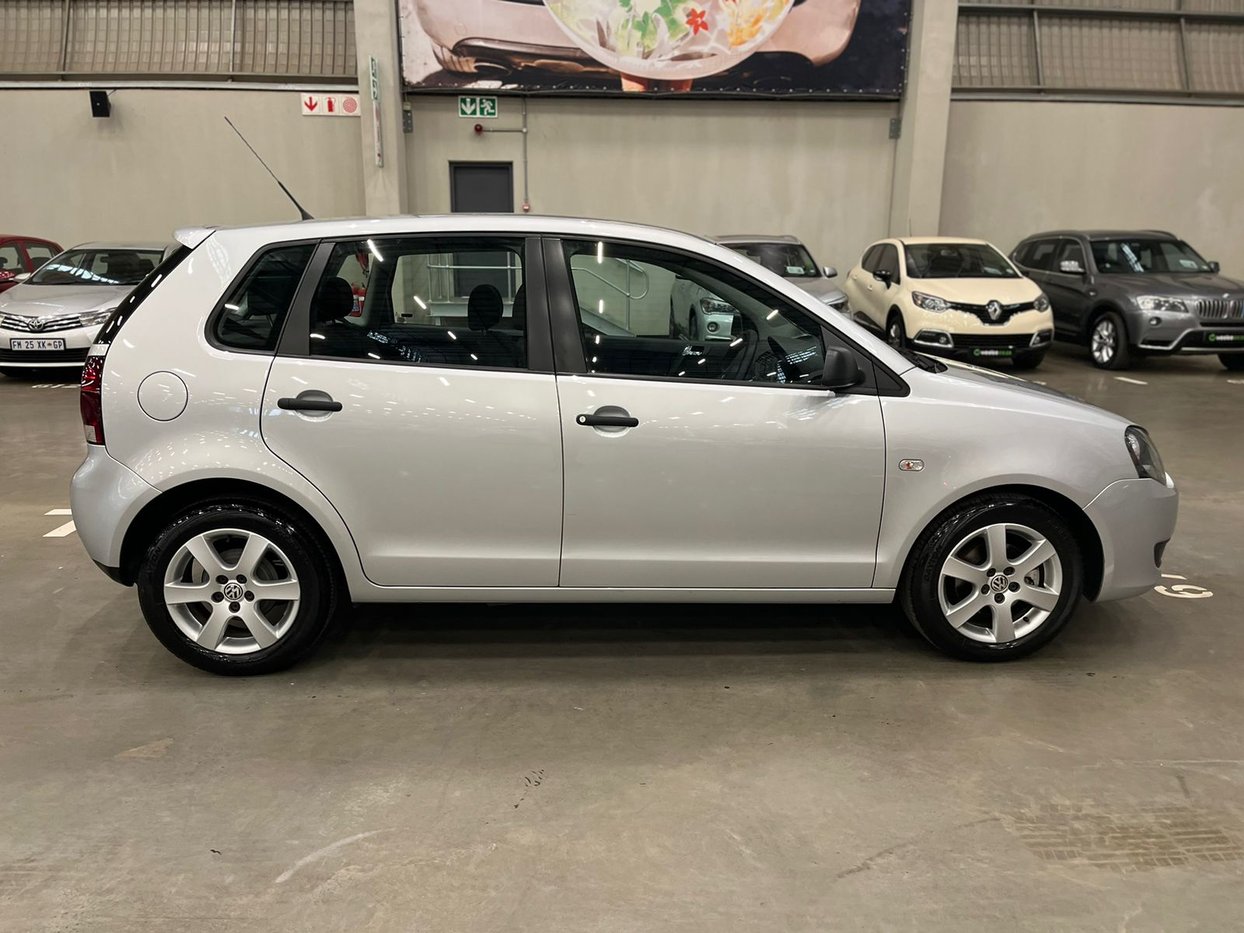 2013 Volkswagen VW Polo Vivo Hatch Blueline Door