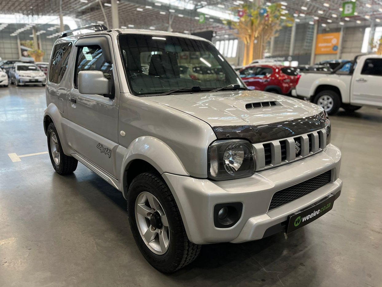 2013 Suzuki Jimny 1.3 Q2FyTGlzdGluZzozMzE4MTQ R153200 | Avo Auto