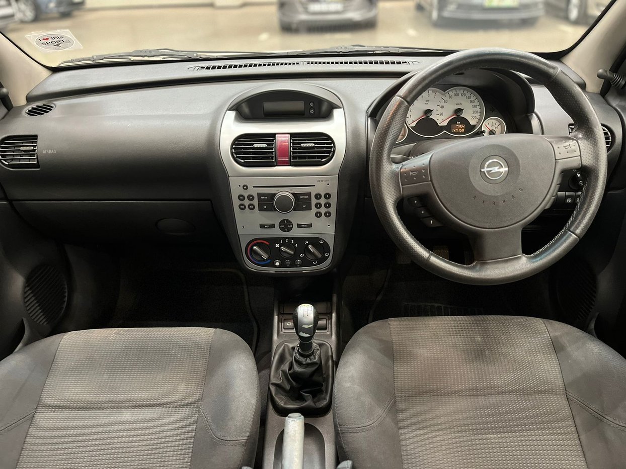 2006 Opel Corsa 1.6 Sport Q2FyTGlzdGluZzozMzYxODE R60100 | Avo Auto
