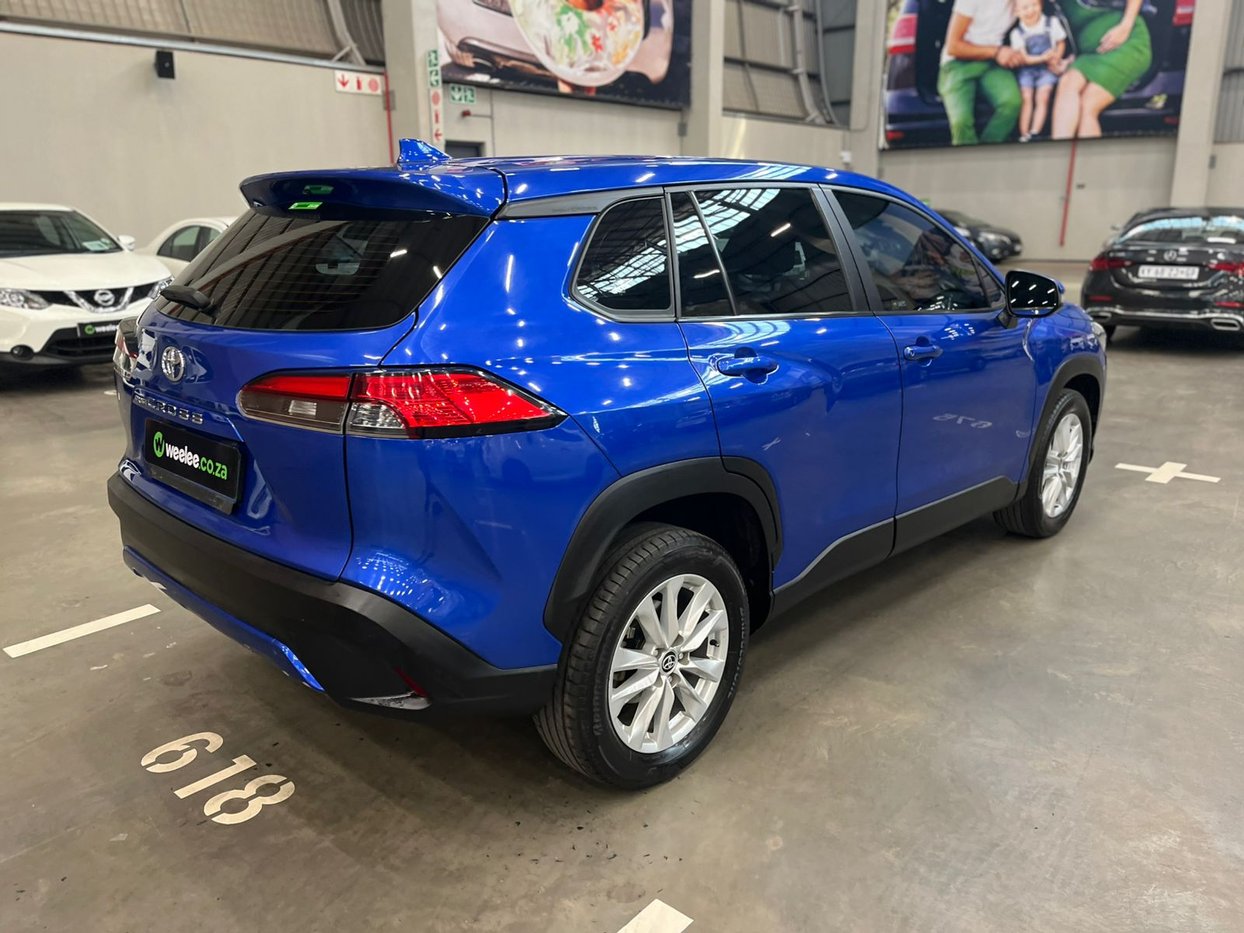 2023 Toyota Corolla Cross 1.8 XI Q2FyTGlzdGluZzozNDY0NzQ R334900
