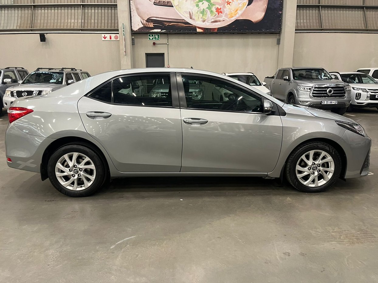 2018 Toyota Corolla 1.4D Prestige Q2FyTGlzdGluZzo1MTU4NjQ R211900