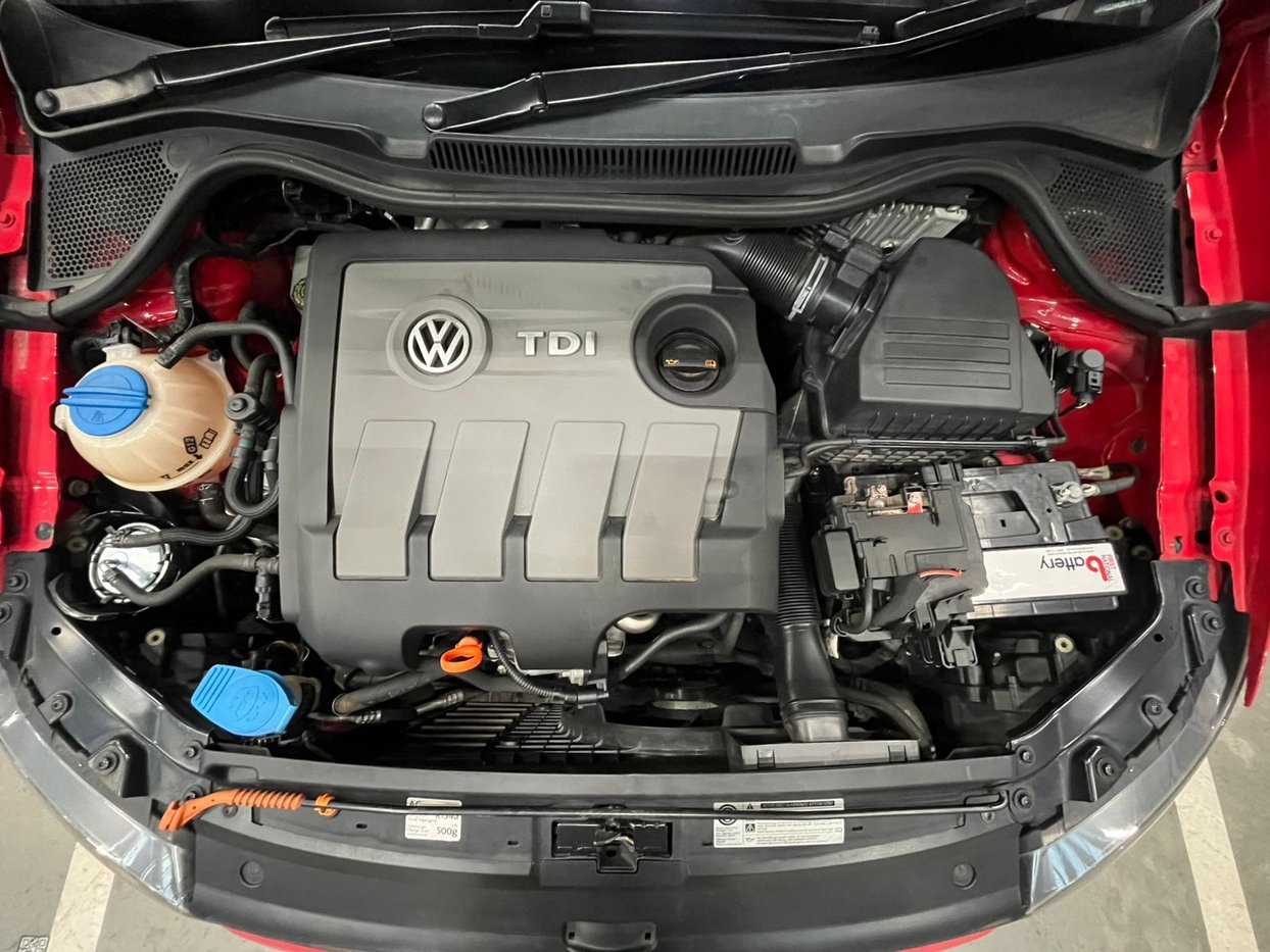 2011 Volkswagen VW Polo Cross TDi Q2FyTGlzdGluZzo1MTYyODc