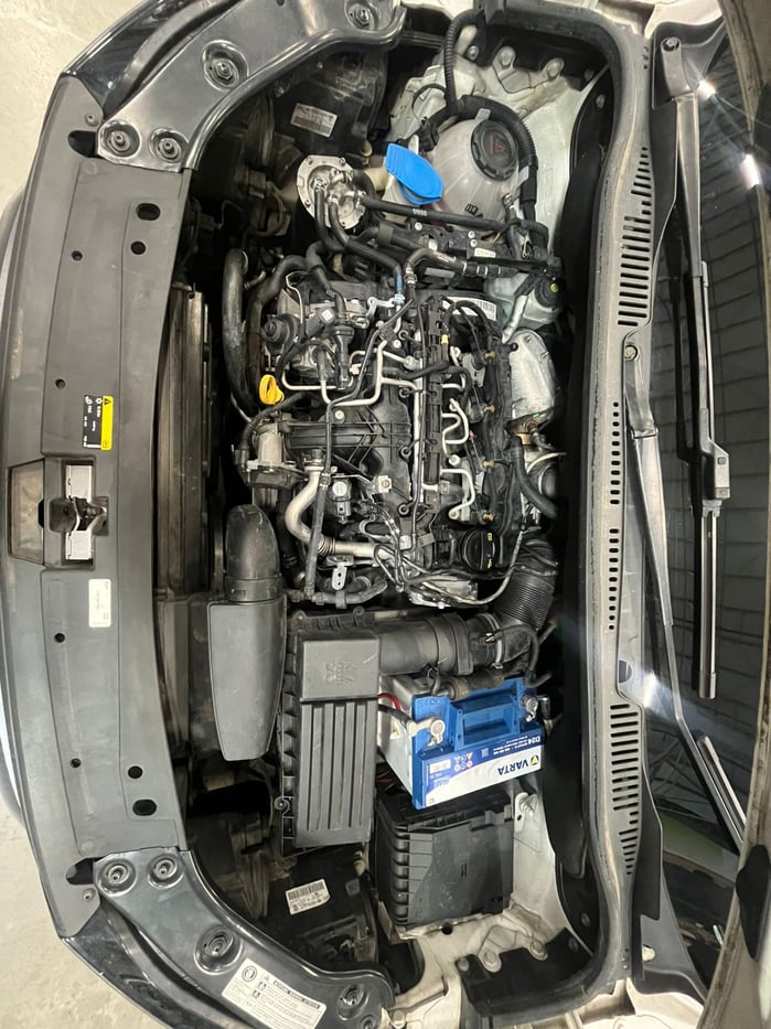 Caddy Engine Color 2019 Volkswagen VW Caddy 2.0 TDi Maxi Crewbus DSG ...