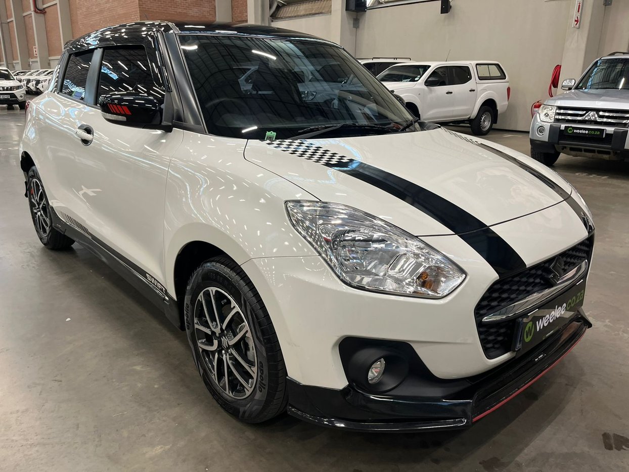 2023 Suzuki Swift 1.2 GLX Q2FyTGlzdGluZzo1NDQ4OTU R221500 | Avo Auto