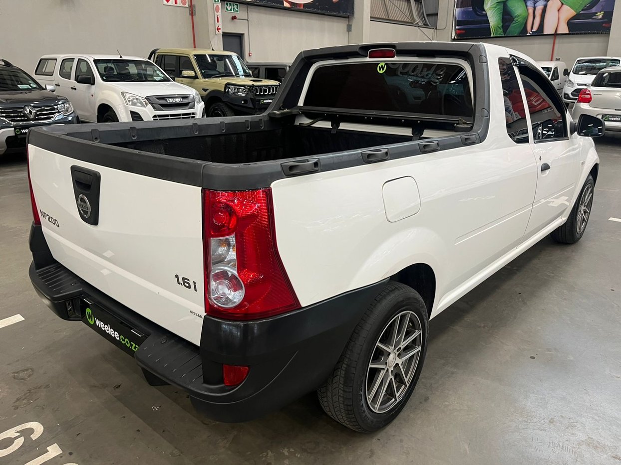 Np200 With Rims 2013 Nissan NP 200 NP200 1.6i Pack Q2FyTGlzdGluZzo1NTg5NTA R101500 ...