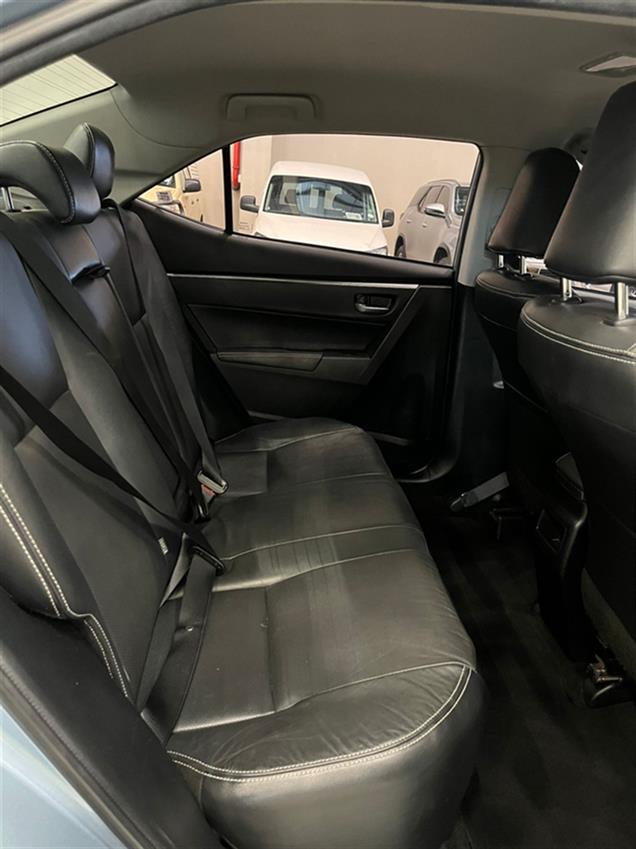 2019 Toyota Corolla 1.6 Prestige Q2FyTGlzdGluZzo1NzgzMTE R227900