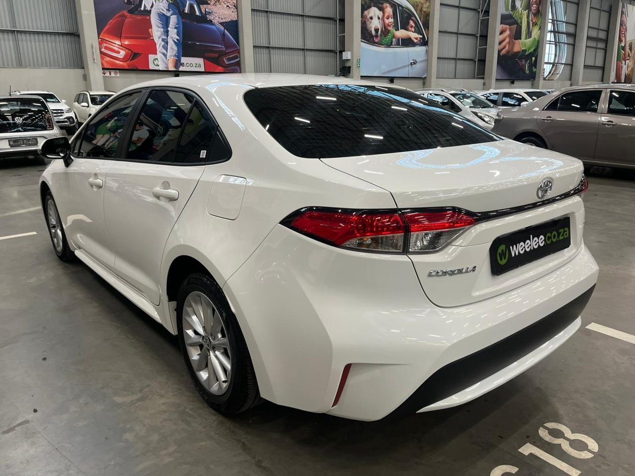 2022 Toyota Corolla 1.8 XS CVT Q2FyTGlzdGluZzo1NzY0NzI R298500