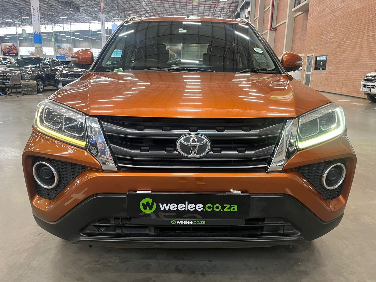 2022 Toyota Urban Cruiser 1.5 Xs Q2FyTGlzdGluZzo1NzU4MDU R198500