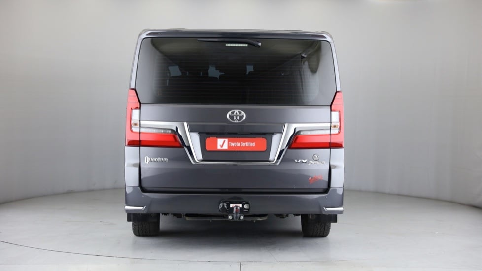 2021 Toyota Quantum 2.8 VX 9 Seater Q2FyTGlzdGluZzoyNjA1MTY