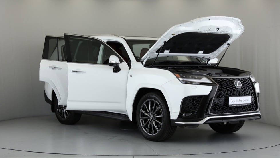 2023 Lexus LX 600 F-Sport Q2FyTGlzdGluZzozMDU2NTg R1999900 | Avo Auto