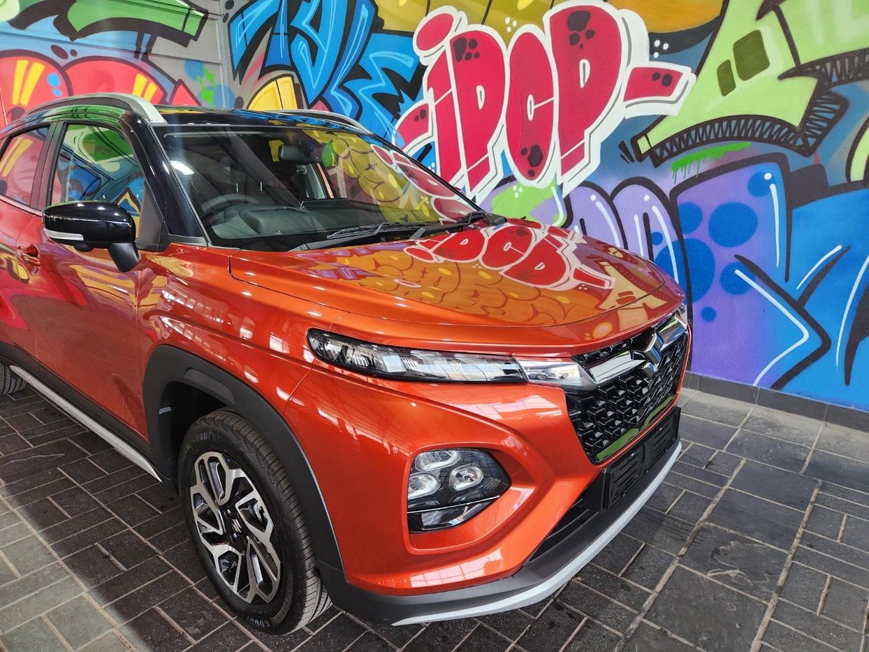 2026 Suzuki Fronx 1.5 GLX Auto Q2FyTGlzdGluZzoyMTI4MjQ R342900