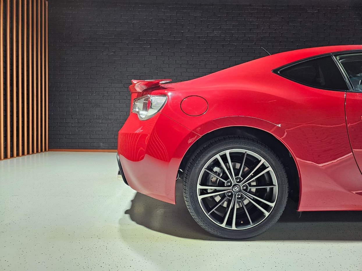 2016 Toyota 86 2.0 High Spec GTS Auto Q2FyTGlzdGluZzoyNzIzMDQ