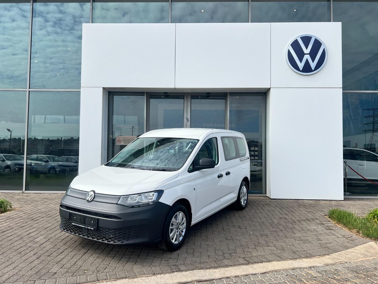 2024-White-Volkswagen-Light-