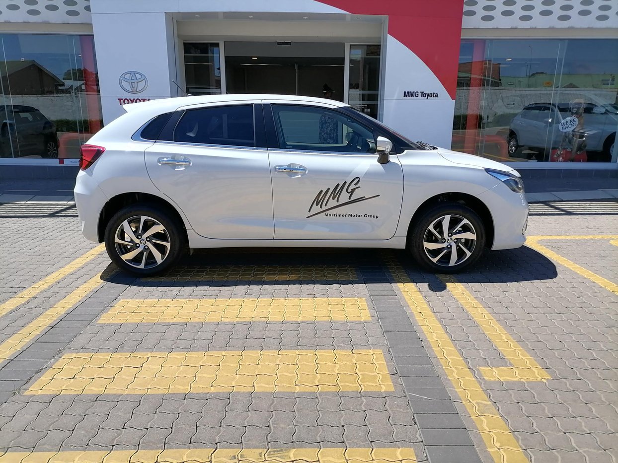2024 Toyota Starlet 1.5 XR Auto Q2FyTGlzdGluZzozMTczMzE R309900