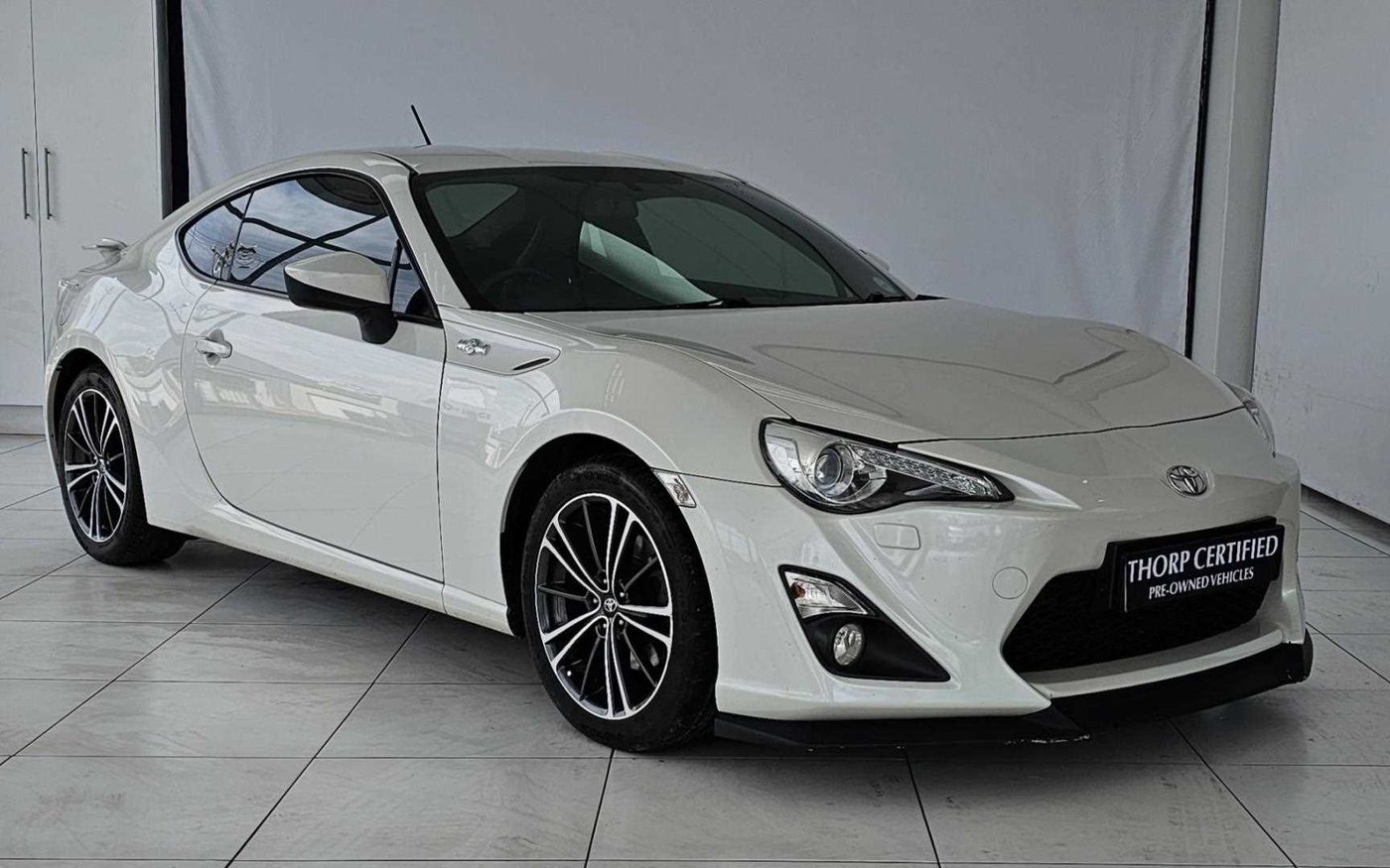 2014 Toyota 86 2.0 High Spec GTS Q2FyTGlzdGluZzozMjg0NDQ R209999