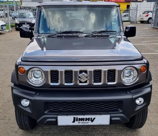 2024 Suzuki Jimny 1.5 GLX Auto 5 Doors Q2FyTGlzdGluZzozMjUwNzQ