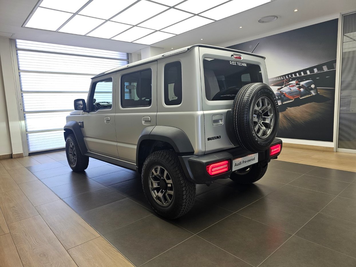 SUZUKI Jimny × 38 explore 38-KTグレー SOLD 2024 Suzuki Jimny XL in Granite Grey | Demo SUV | Stock
