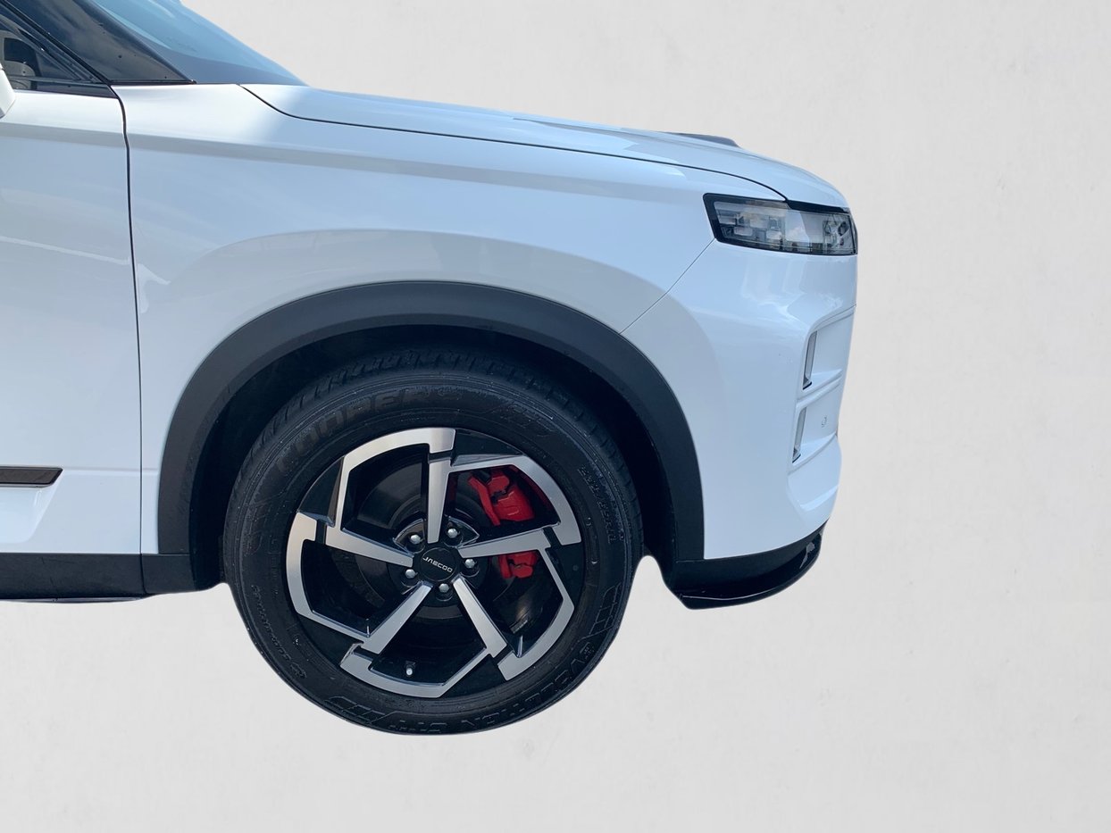 2025 Jaecoo J7 1.6T Vortex Q2FyTGlzdGluZzozOTM0NTM R399500 | Avo Auto