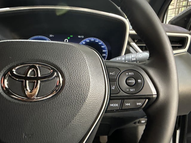 2025 Toyota Corolla Cross 1.8 XR Hybrid Q2FyTGlzdGluZzo1MjYyMTU