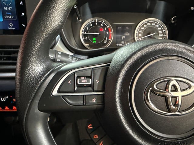2025 Toyota Starlet 1.5 XS Auto Q2FyTGlzdGluZzo1MzQwNjU R289995