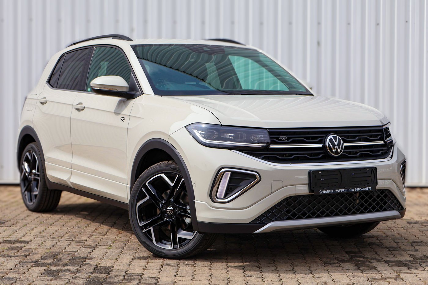 2025 Volkswagen VW T-Cross TSi R-Line Q2FyTGlzdGluZzo1MTY2NDM