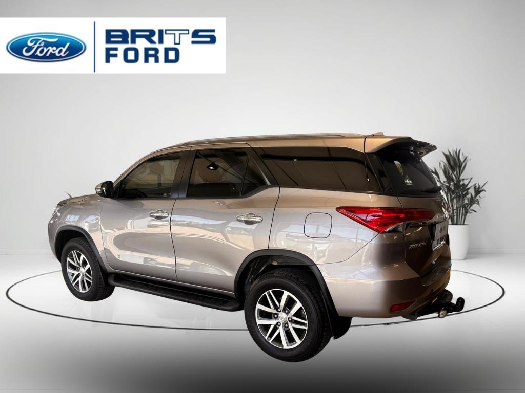 2019-Bronze-Toyota-Fortuner-