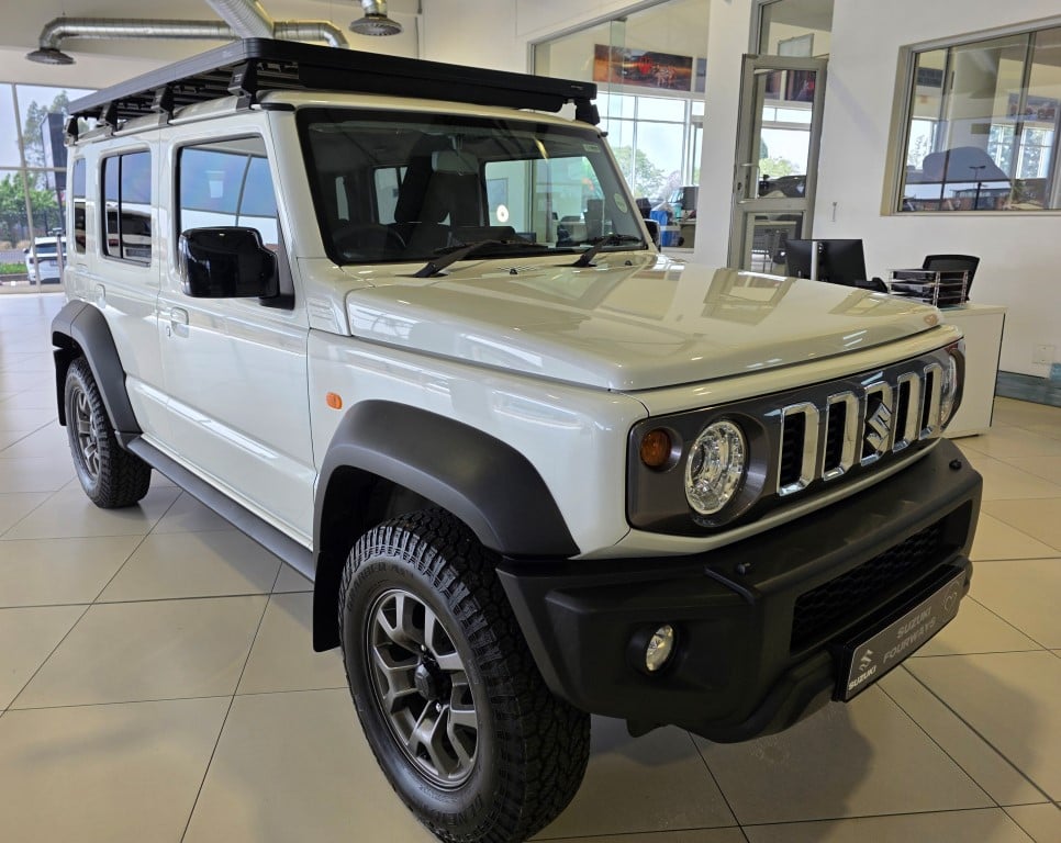 2025 Suzuki Jimny 1.5 GLX Auto 5 Doors Q2FyTGlzdGluZzo1Mzk0MzE