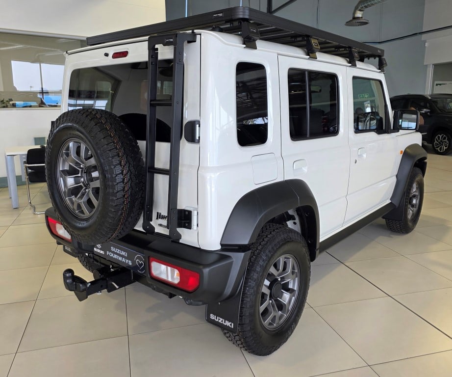 2025 Suzuki Jimny 1.5 GLX Auto 5 Doors Q2FyTGlzdGluZzo1Mzk0MzE