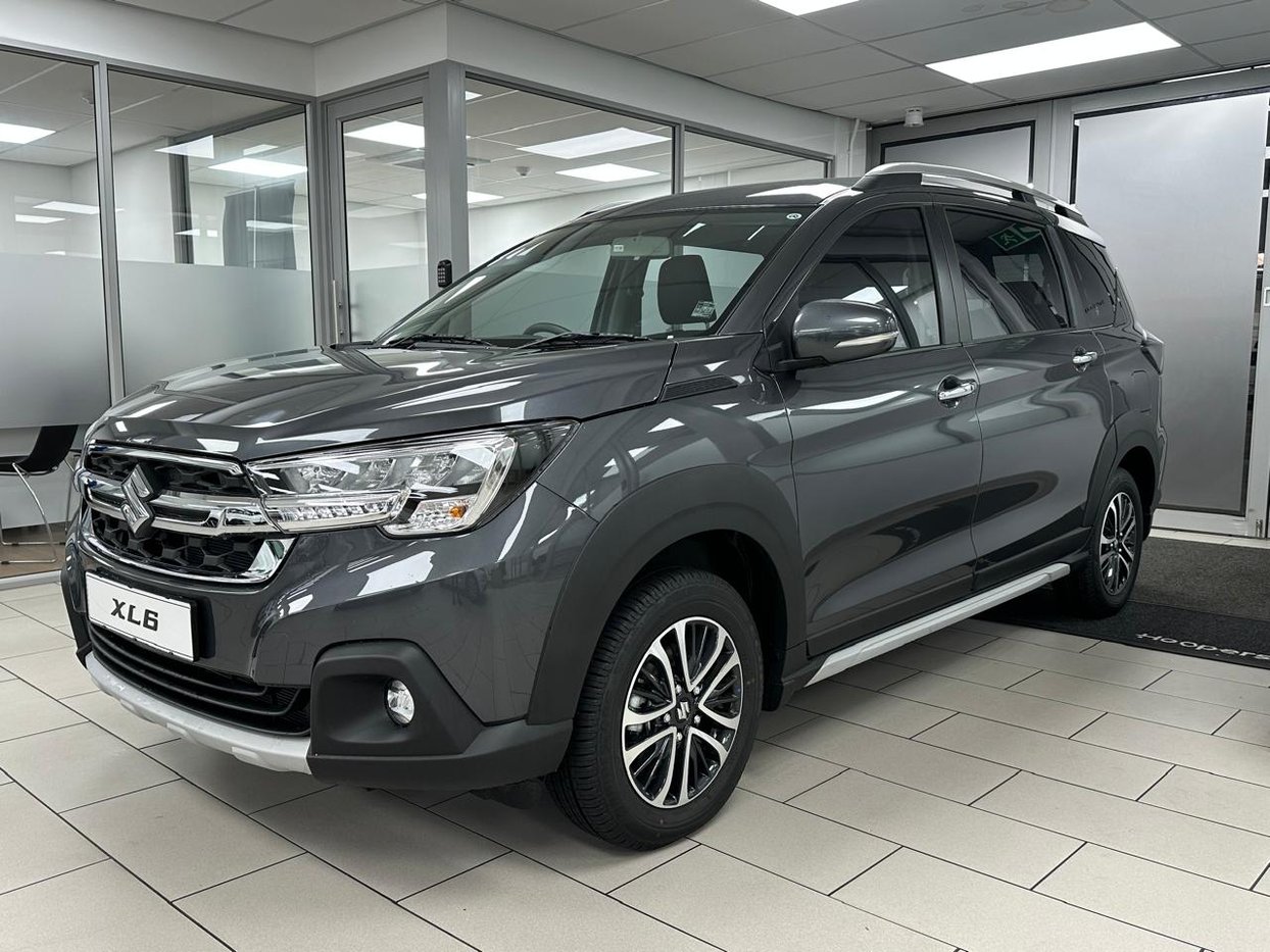 2025 Suzuki XL6 1.5 GL Q2FyTGlzdGluZzo1MjA1OTc R279440 | Avo Auto