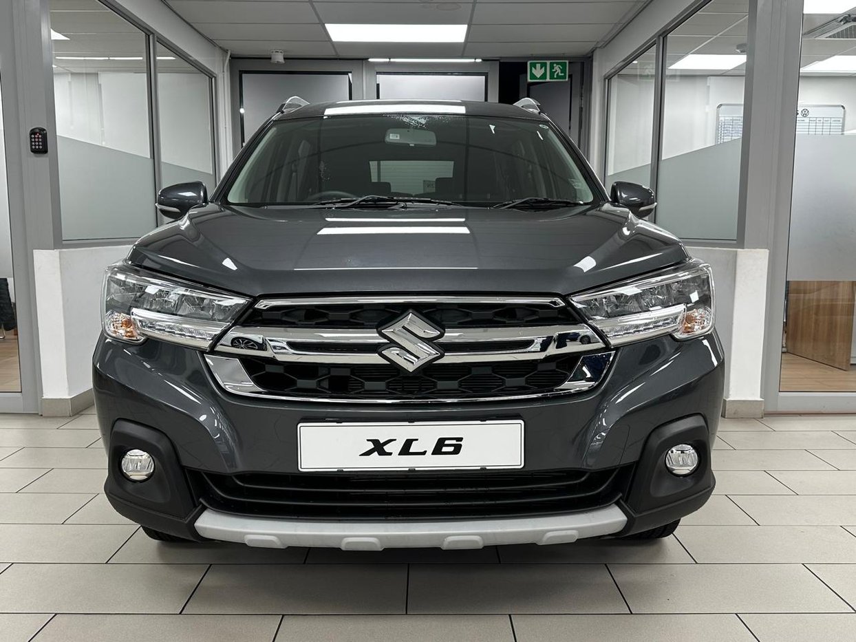 2025 Suzuki XL6 1.5 GL Q2FyTGlzdGluZzo1MjA1OTc R279440 | Avo Auto