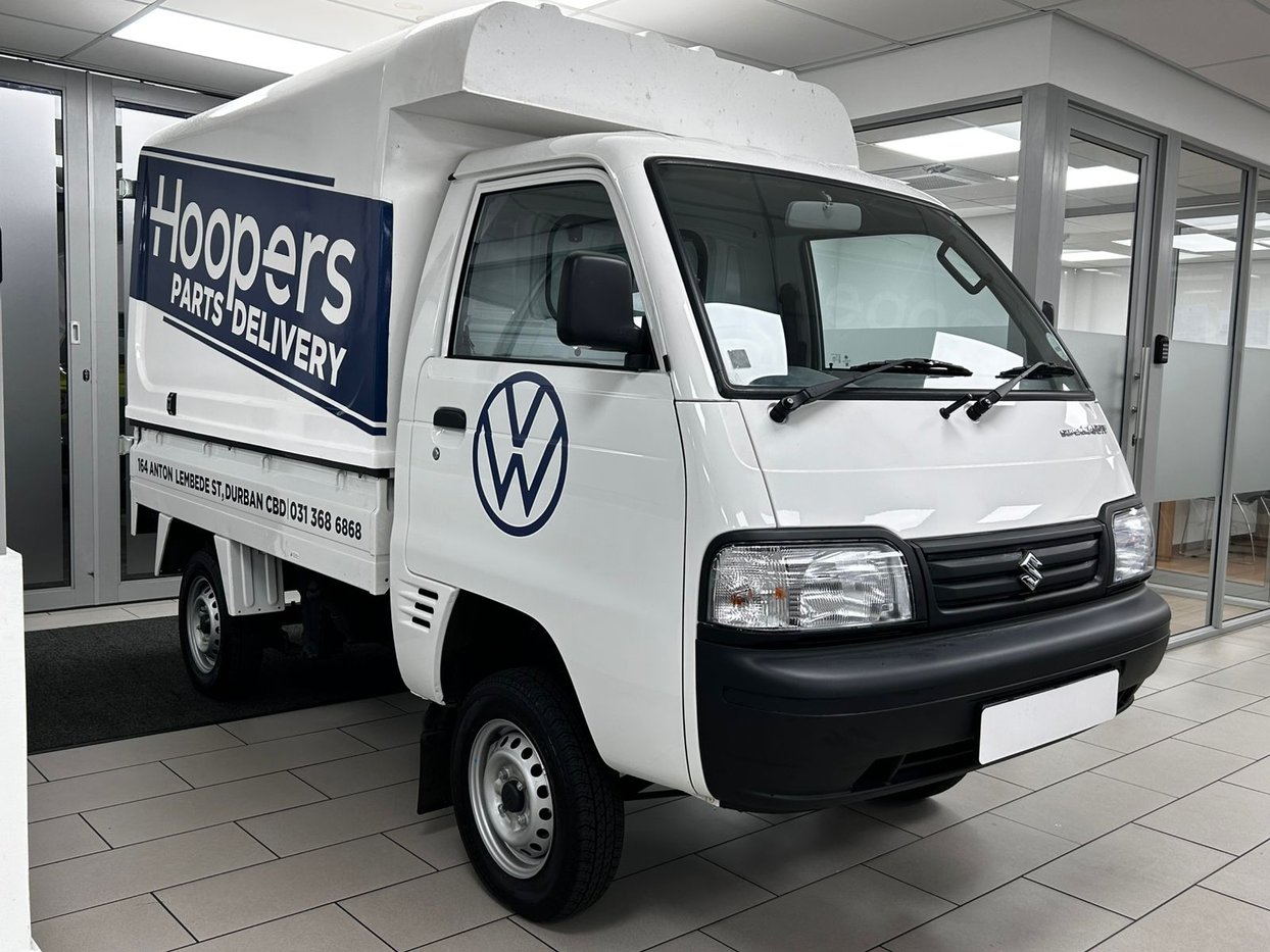 2025-SUPERIORWHITE-Suzuki-