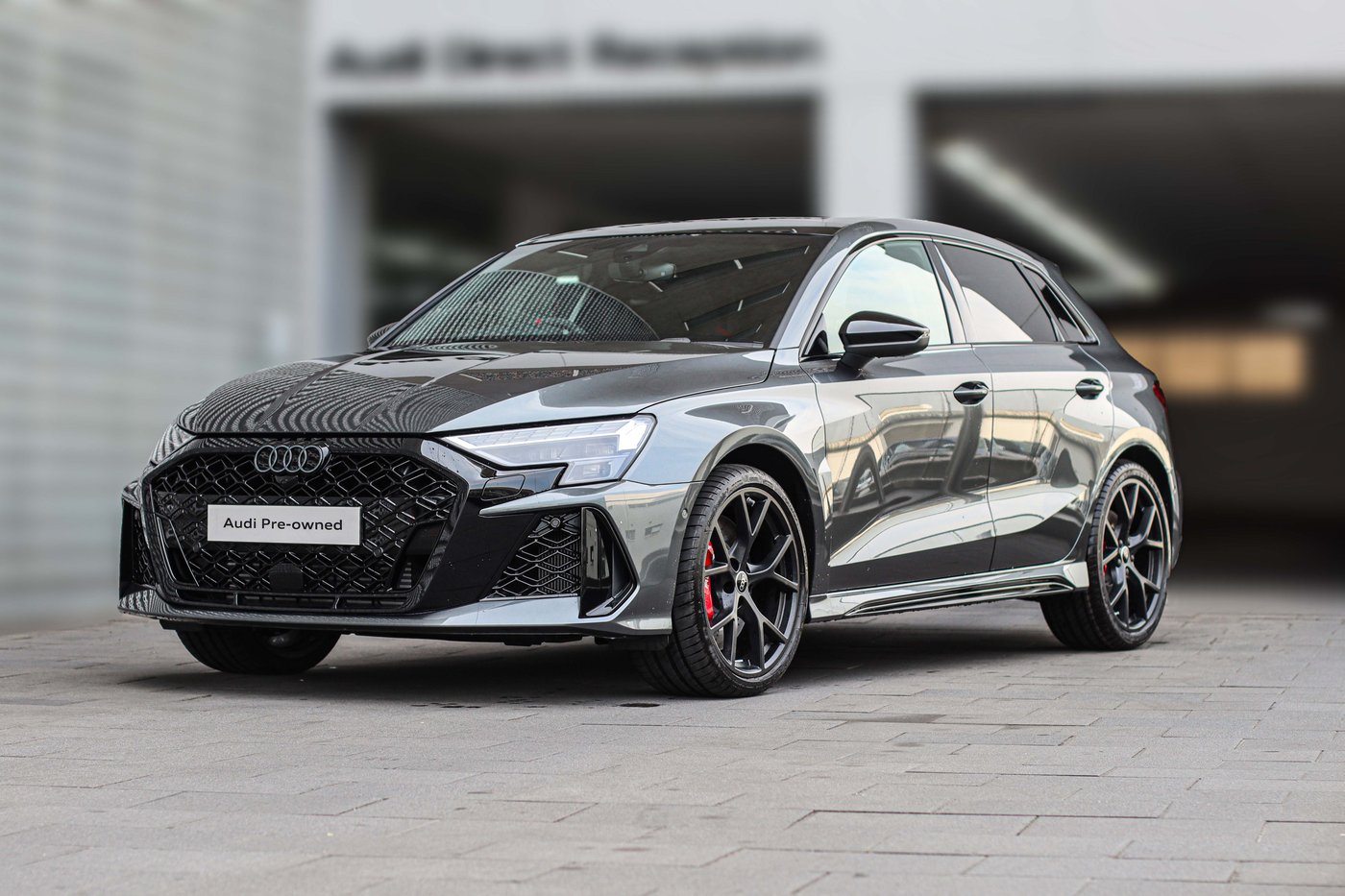 2025 Audi RS3 Sportback Quattro S Tronic Q2FyTGlzdGluZzo1MjExNTM 2025-audi-rs3-sportback-quattro-s-tronic-q2fytglzdgluzzo1mjexntm
