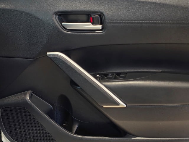 2022 Toyota Corolla Cross 1.8 XS Q2FyTGlzdGluZzo1MjUzMTc R339890